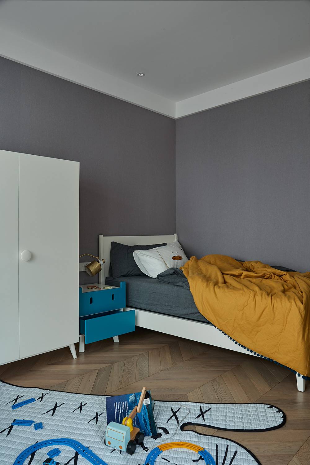 在起風(fēng)的季節(jié)心理向往著柔軟的裝飾設(shè)計，平凡地過著舒心的生活-兒童房