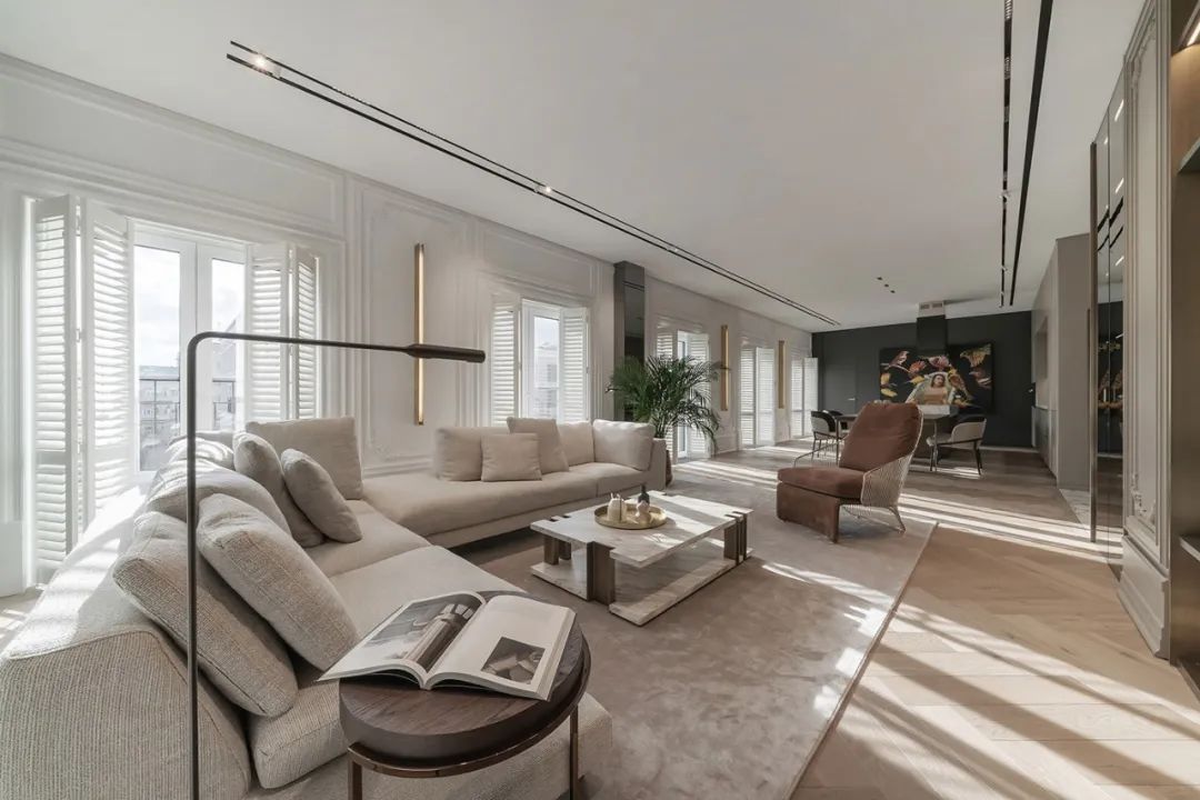 歐式風(fēng)格家裝設(shè)計室內(nèi)裝修效果圖-客廳 歐式風(fēng)格家裝設(shè)計室內(nèi)裝修效果圖-客廳