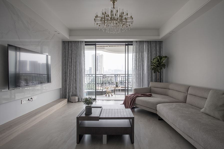 佛山市綠城桂語映月現(xiàn)代風(fēng)格三居室裝修案例