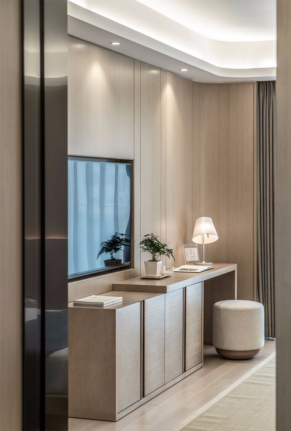 日式簡約風格室內家裝案例效果圖-客廳電視背景墻 日式簡約風格室內家裝案例效果圖-客廳電視背景墻