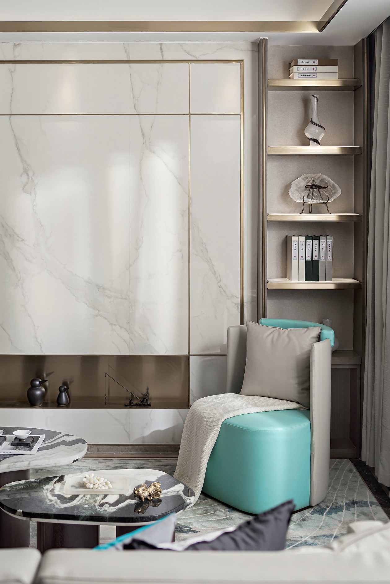 新中式風格室內(nèi)家裝案例效果圖-客廳電視背景墻 新中式風格室內(nèi)家裝案例效果圖-客廳電視背景墻