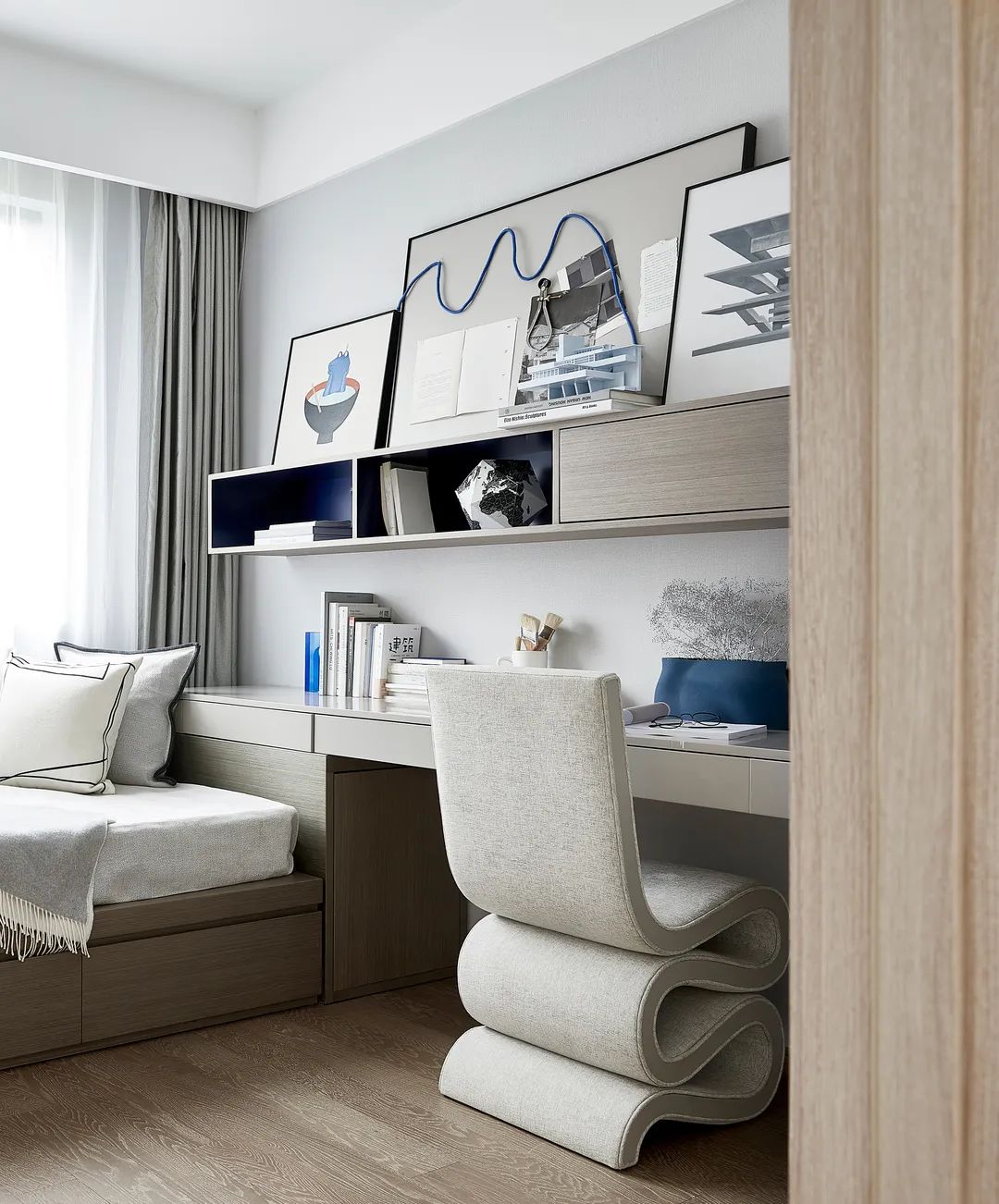 現(xiàn)代簡約風格室內(nèi)設計家裝案例-書房 現(xiàn)代簡約風格室內(nèi)設計家裝案例-書房