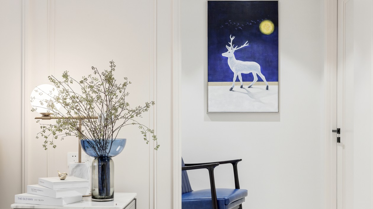 輕奢歐式風(fēng)格室內(nèi)家裝案例效果圖-餐廳裝飾 輕奢歐式風(fēng)格室內(nèi)家裝案例效果圖-餐廳裝飾