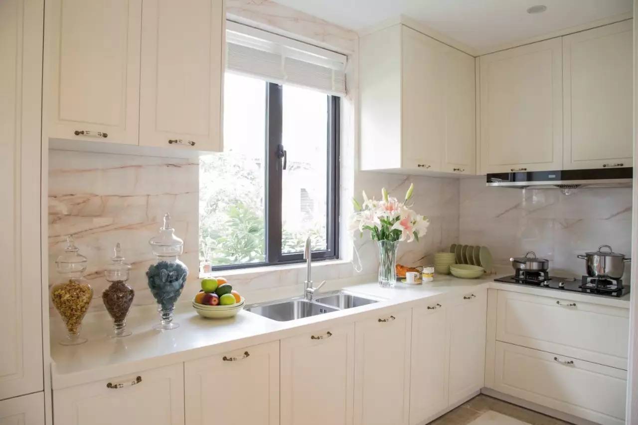 歐式風(fēng)格室內(nèi)設(shè)計(jì)家裝案例-廚房 歐式風(fēng)格室內(nèi)設(shè)計(jì)家裝案例-廚房