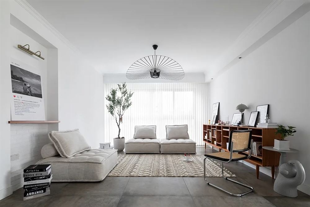 廣州市海倫春天北歐風(fēng)格三居室裝修案例