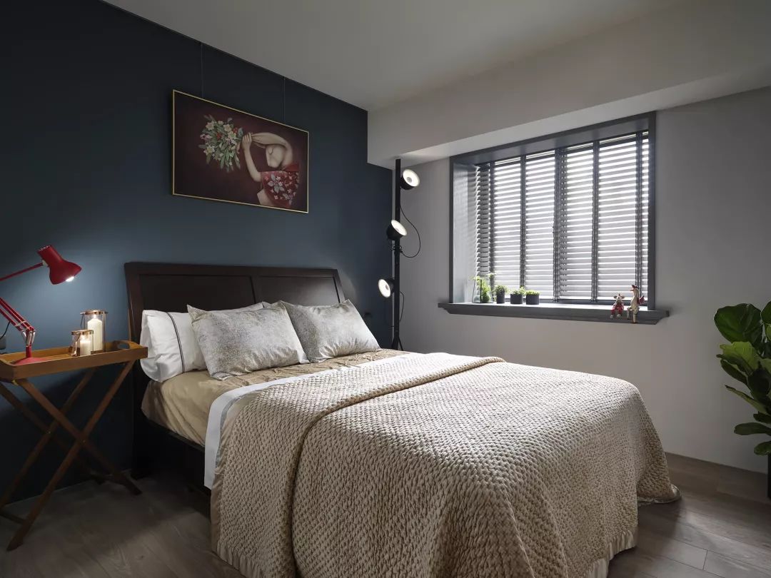 現(xiàn)代工業(yè)風風格家裝設計室內(nèi)裝修效果圖-主臥 現(xiàn)代工業(yè)風風格家裝設計室內(nèi)裝修效果圖-主臥