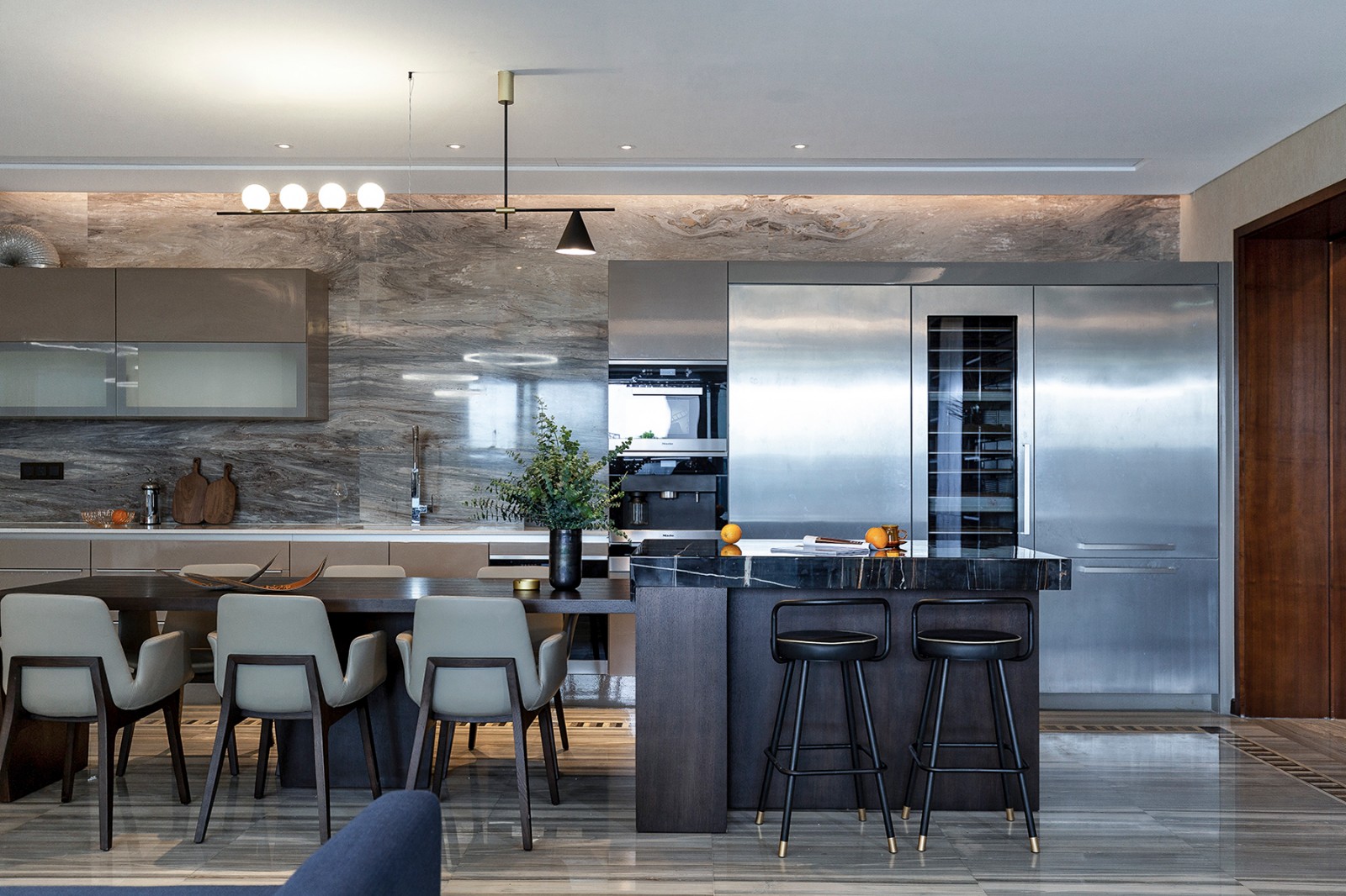 現(xiàn)代簡約室內裝修-餐廳 現(xiàn)代簡約室內裝修-餐廳