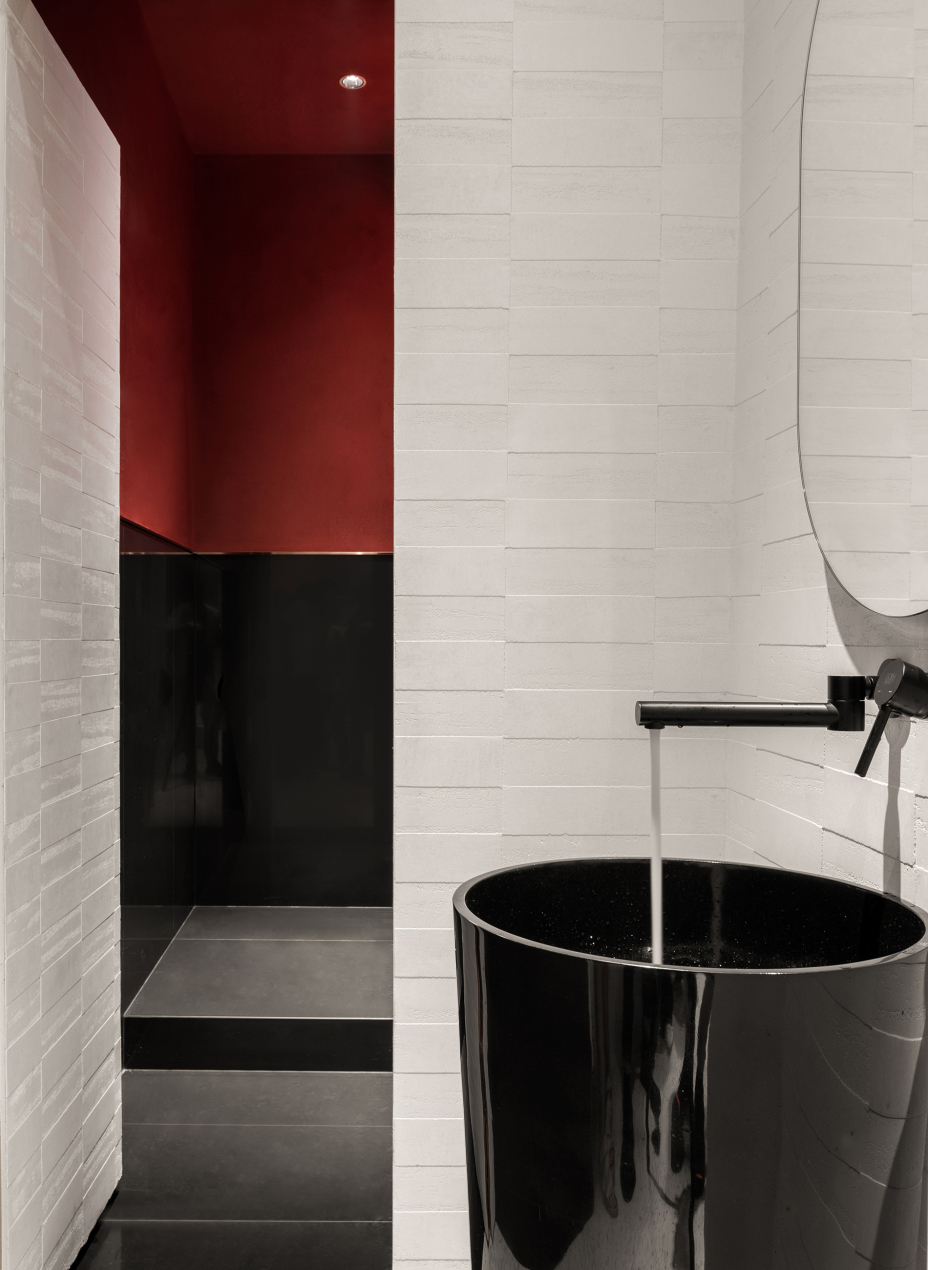 輕奢風(fēng)格室內(nèi)家裝案例效果圖-衛(wèi)生間 輕奢風(fēng)格室內(nèi)家裝案例效果圖-衛(wèi)生間