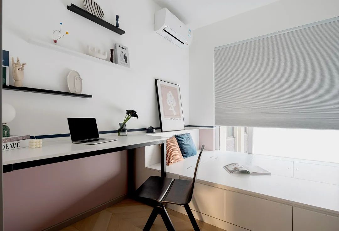 現(xiàn)代簡(jiǎn)約風(fēng)格室內(nèi)設(shè)計(jì)家裝案例-書(shū)房 現(xiàn)代簡(jiǎn)約風(fēng)格室內(nèi)設(shè)計(jì)家裝案例-書(shū)房