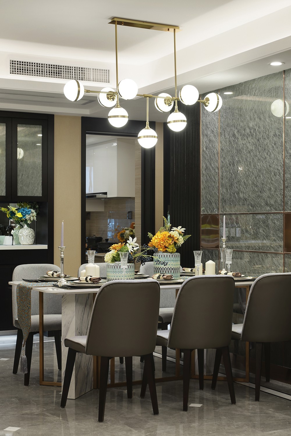 現(xiàn)代簡(jiǎn)約風(fēng)格室內(nèi)家裝案例效果圖-餐廳 現(xiàn)代簡(jiǎn)約風(fēng)格室內(nèi)家裝案例效果圖-餐廳