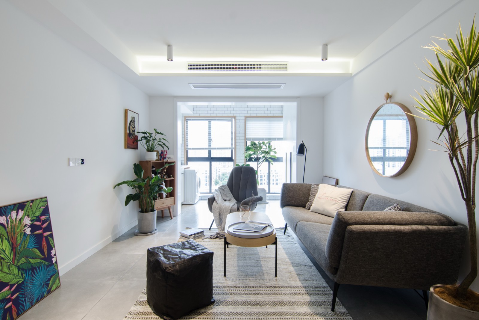 現(xiàn)代簡約風格家裝設計室內(nèi)裝修效果圖-客廳會客區(qū) 現(xiàn)代簡約風格家裝設計室內(nèi)裝修效果圖-客廳會客區(qū)