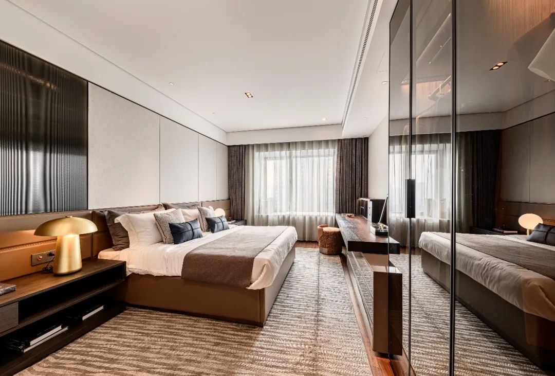 現(xiàn)代簡約風格室內(nèi)設計家裝案例-主臥 現(xiàn)代簡約風格室內(nèi)設計家裝案例-主臥