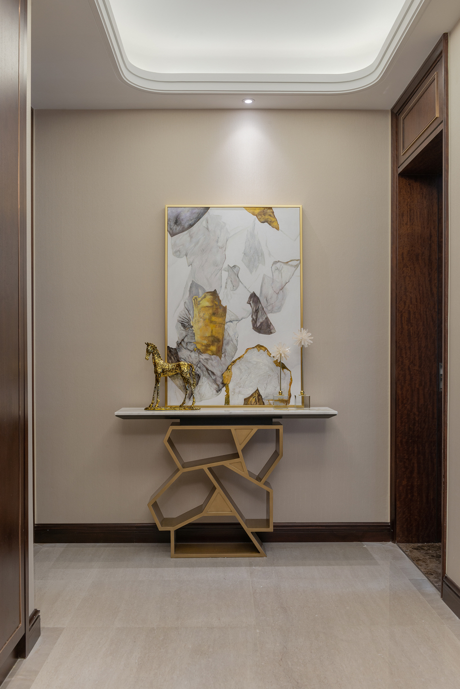 輕奢風(fēng)格家裝設(shè)計室內(nèi)裝修效果圖-走廊 輕奢風(fēng)格家裝設(shè)計室內(nèi)裝修效果圖-走廊