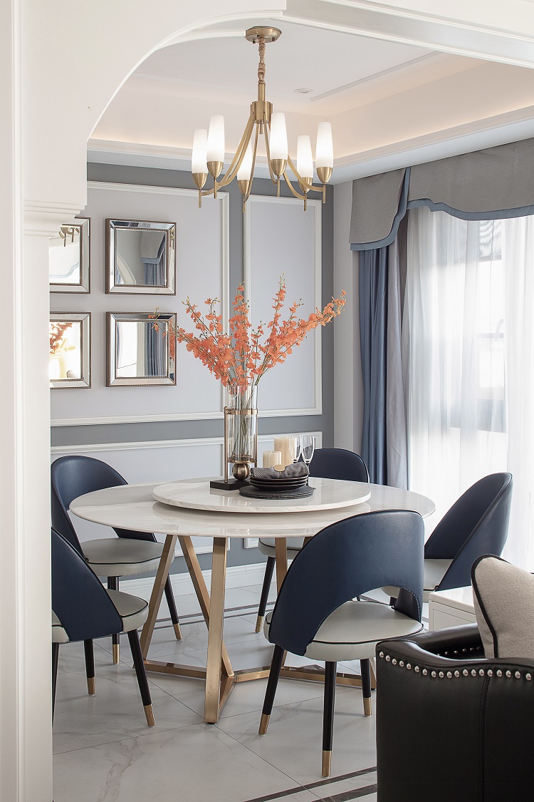 美式輕奢風(fēng)格家裝設(shè)計(jì)別墅裝修效果圖-餐廳 美式輕奢風(fēng)格家裝設(shè)計(jì)別墅裝修效果圖-餐廳