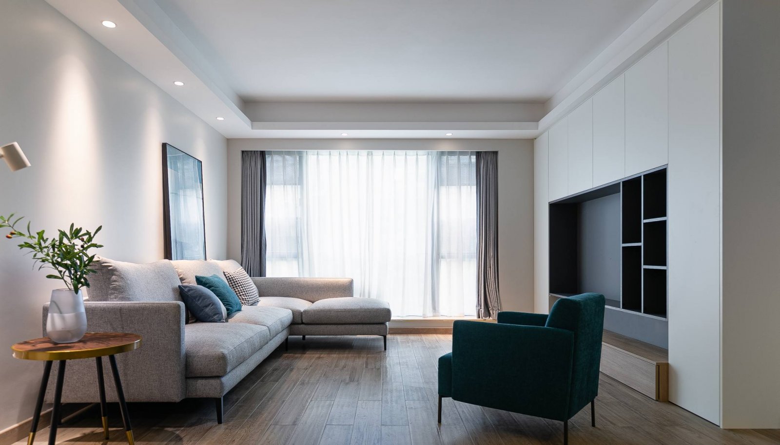 現(xiàn)代簡歐風格家裝設計室內(nèi)裝修效果圖-客廳 現(xiàn)代簡歐風格家裝設計室內(nèi)裝修效果圖-客廳