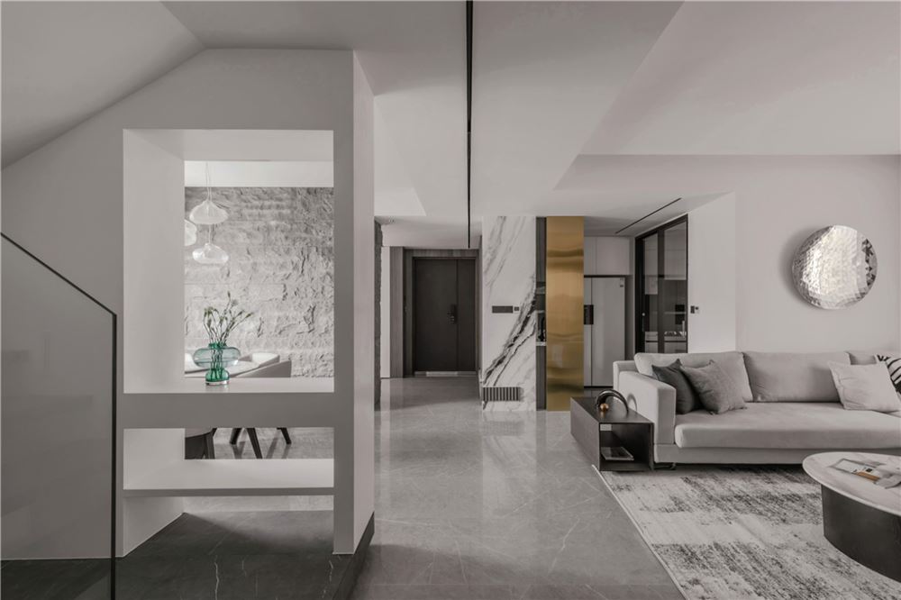 湛江市新城市花園輕奢風(fēng)格別墅裝修案例