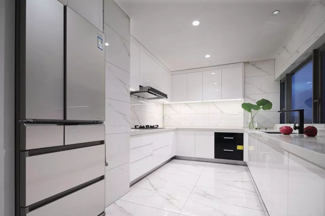 裝修公司北歐簡(jiǎn)約風(fēng)格室內(nèi)裝修效果圖-廚房 裝修公司北歐簡(jiǎn)約風(fēng)格室內(nèi)裝修效果圖-廚房