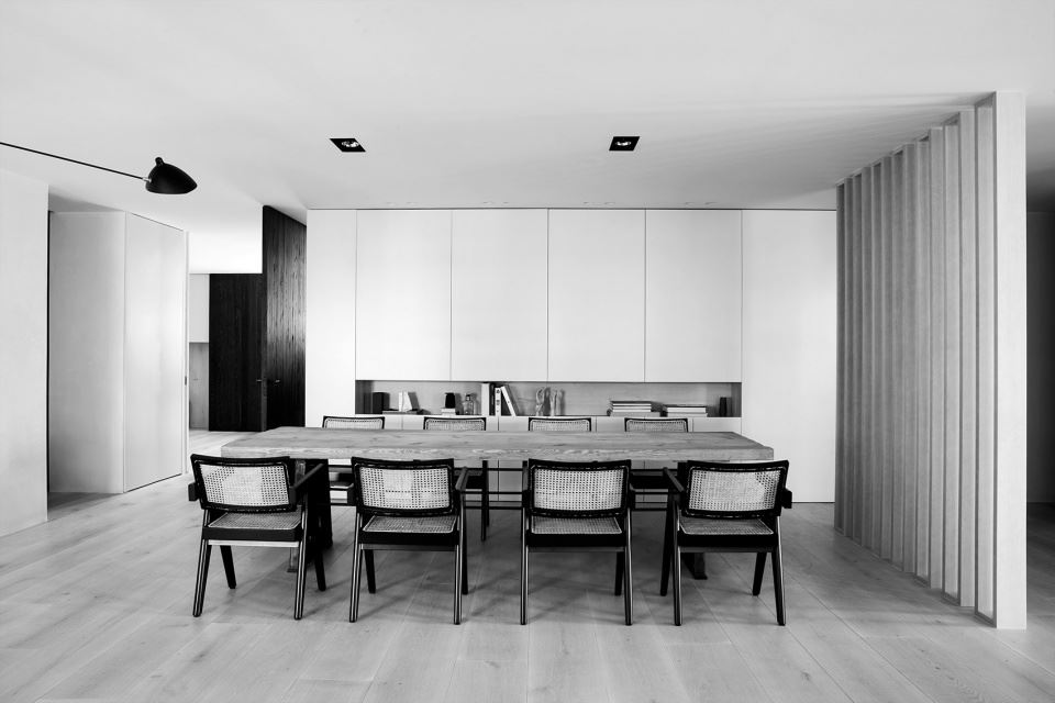 廣州市金道花園現(xiàn)代風格三居室裝修案例