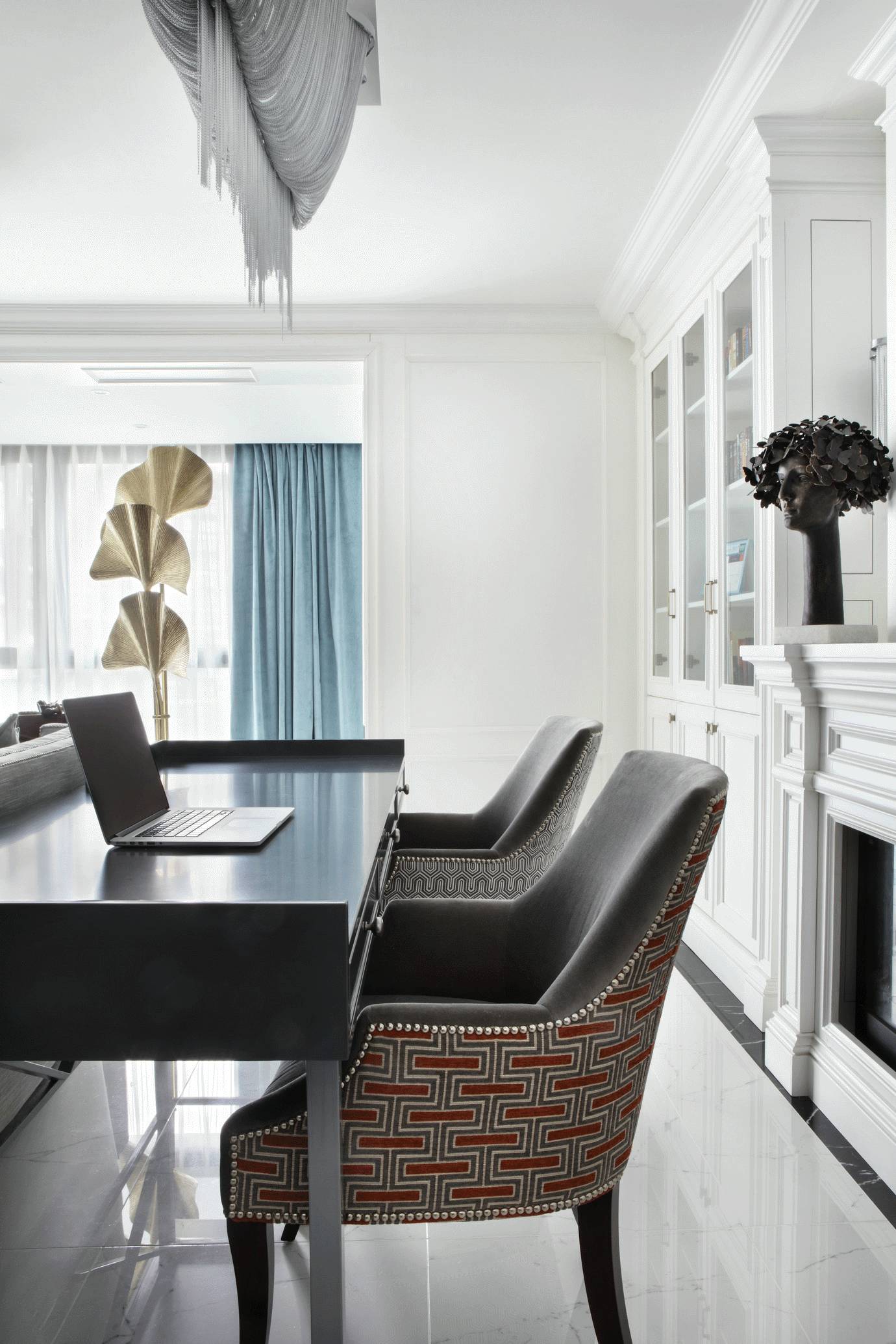 廣州裝修公司歐式輕奢風(fēng)格室內(nèi)裝修效果圖-書房 廣州裝修公司歐式輕奢風(fēng)格室內(nèi)裝修效果圖-書房