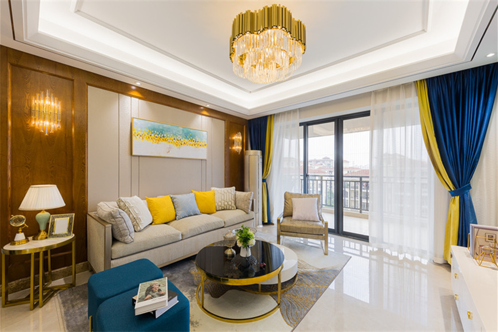 ?？谑忻褓Q(mào)大廈輕奢風(fēng)格三居室裝修案例