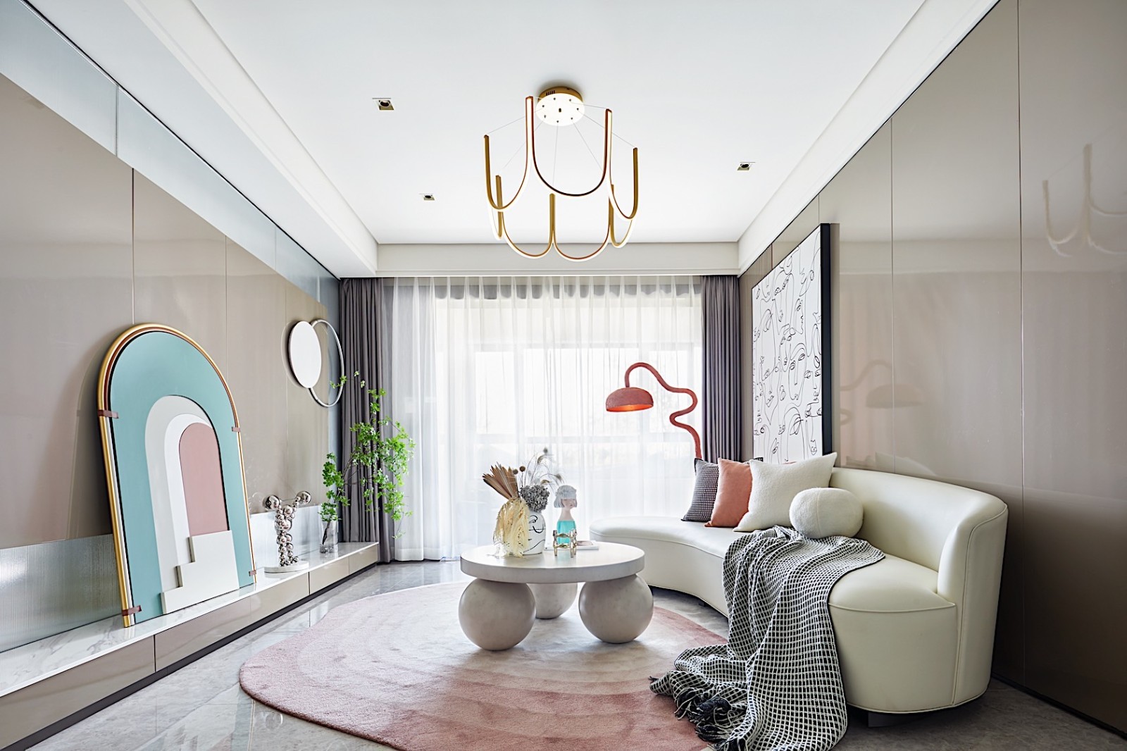 廣州市環(huán)市西路大院輕奢風(fēng)格三居室裝修案例